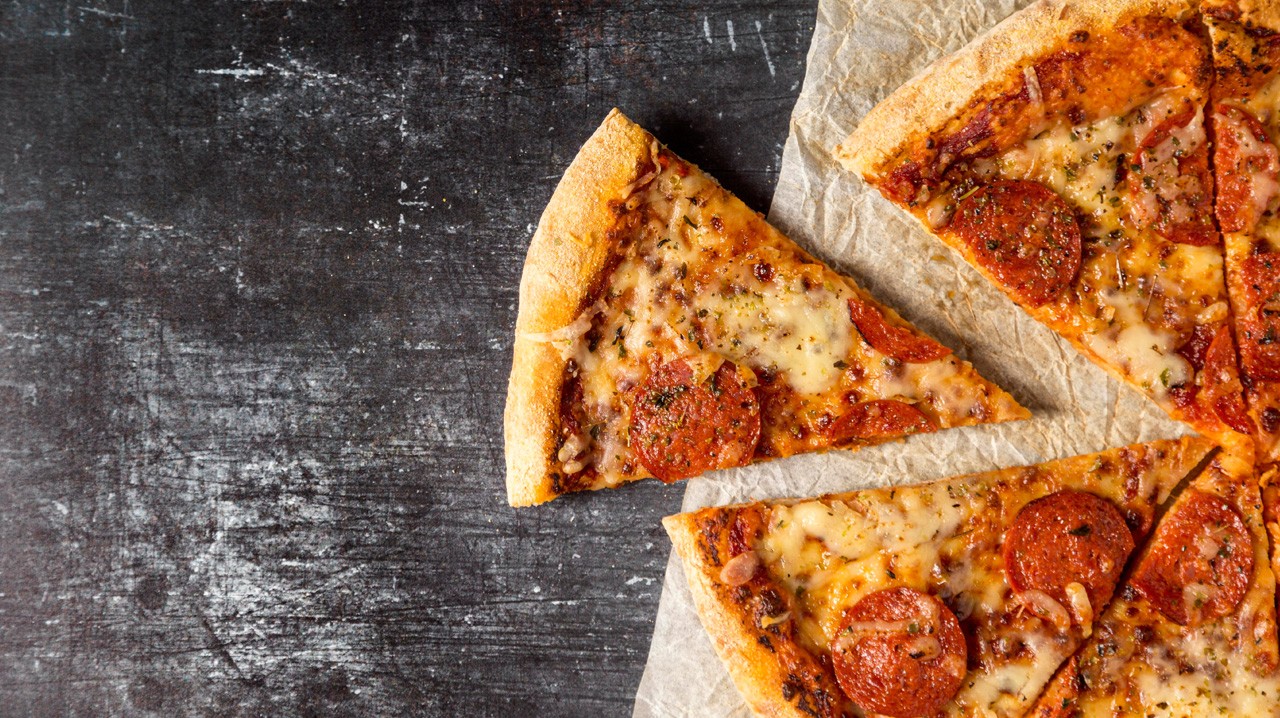 Budget Eats: $1 Pizza, Halal Carts &amp; Happy Hours