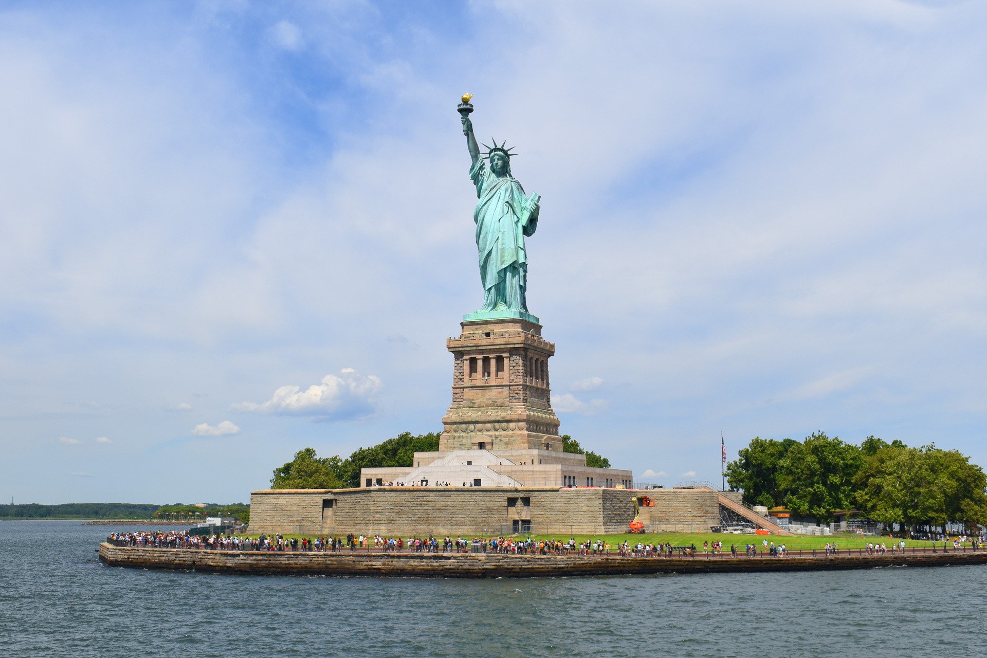 Discover New York City: Essential Guide
