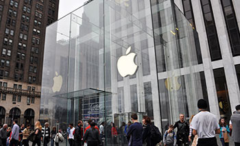 5th Avenue — The Flagship Experience